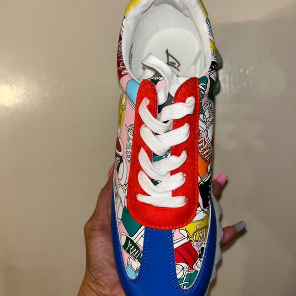 Brand New— Women Sneakers - Picture 3 of 8